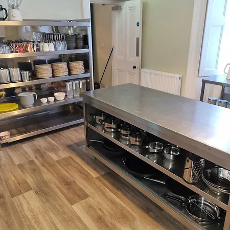 بيت ضيافة The Monkey Puzzle بونكلودي