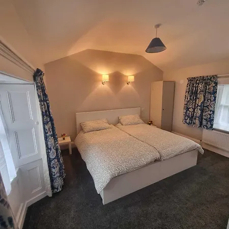 The Monkey Puzzle بيت ضيافة