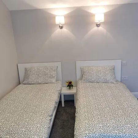 The Monkey Puzzle بيت ضيافة بونكلودي