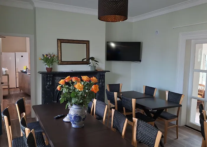 The Monkey Puzzle Pensjonat Bunclody